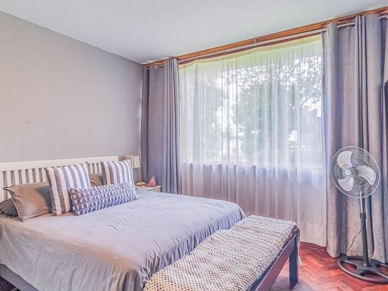 Lower level apartment to rent in an exclusive Bedfordview enclosure - Photo 7