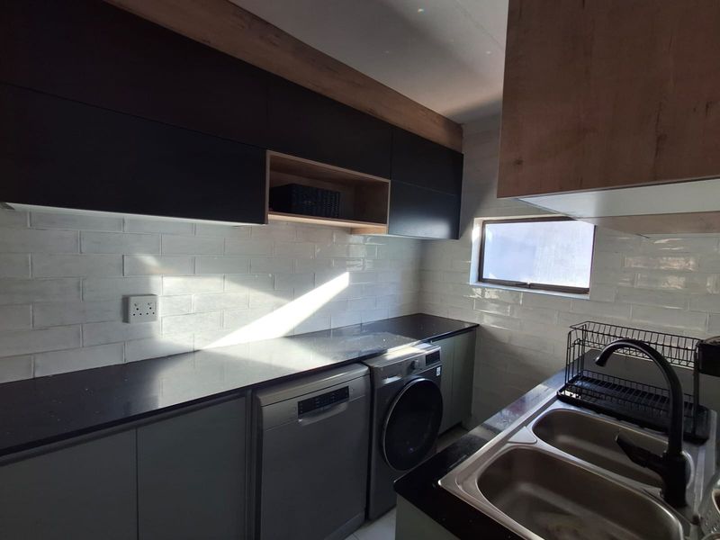 Spacious Updated Family Home with Pool & Excellent Extra Potential - Photo 9