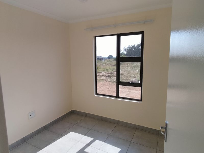 Choose Your Location. Choose Your Layout. Move into Brand New - Photo 10