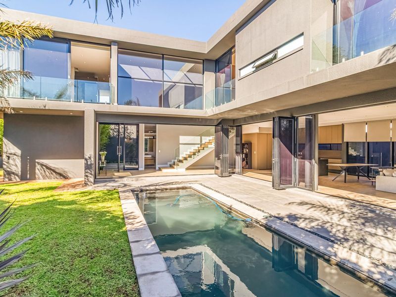 Luxury Auction - Owner says "SELL!" - Photo 4