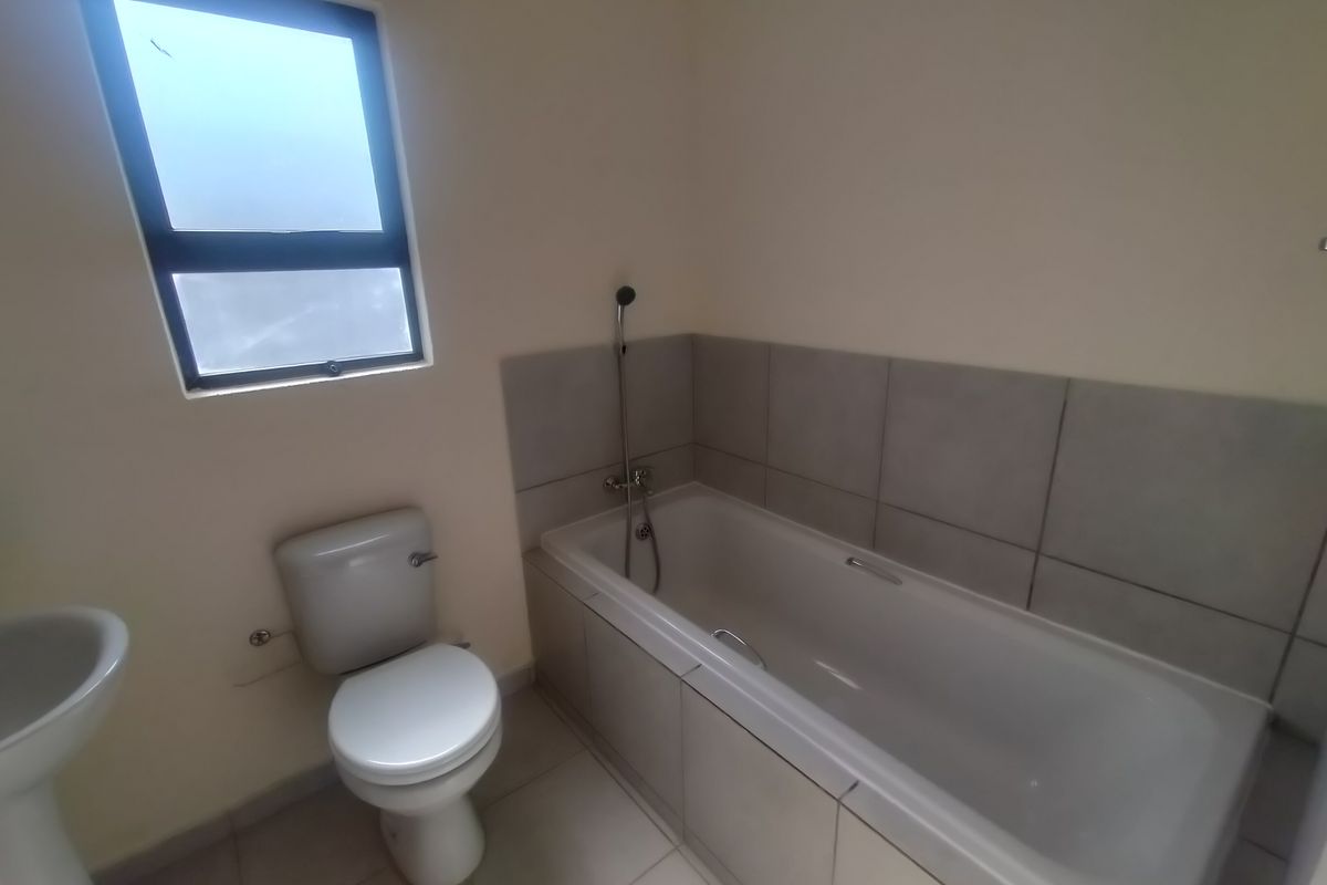 Choose Your Location. Choose Your Layout. Move into Brand New House - Photo 5