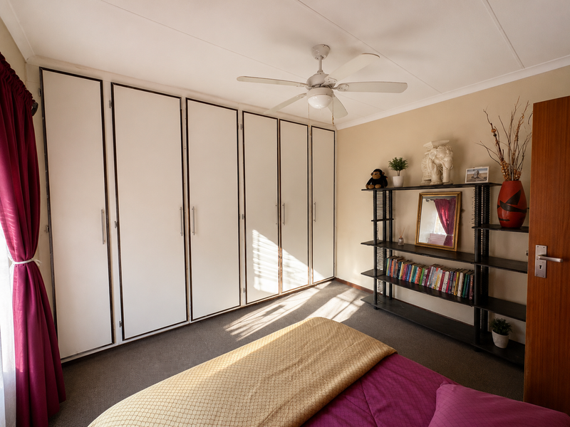 Easy Living in a Peaceful Complex Community - Photo 4
