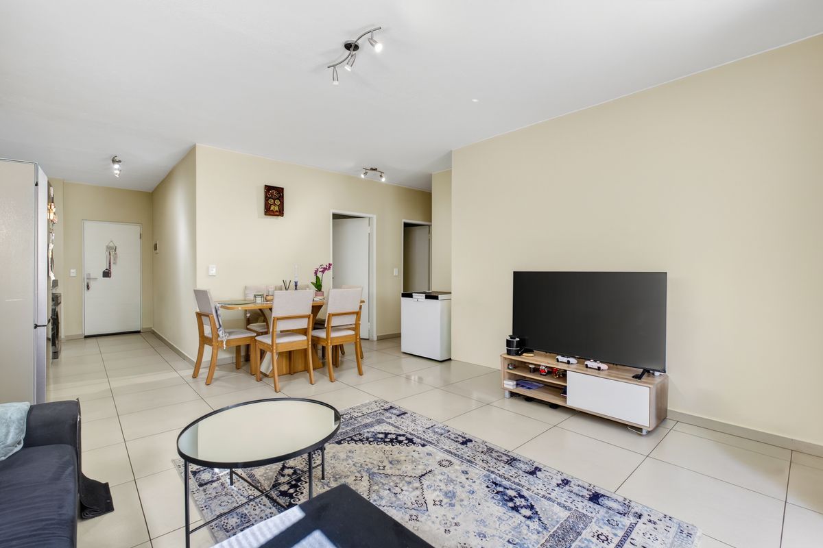 Modern 2-Bed, 2-Bath Unit for Sale in Isabel Estate, North Riding - Photo 4