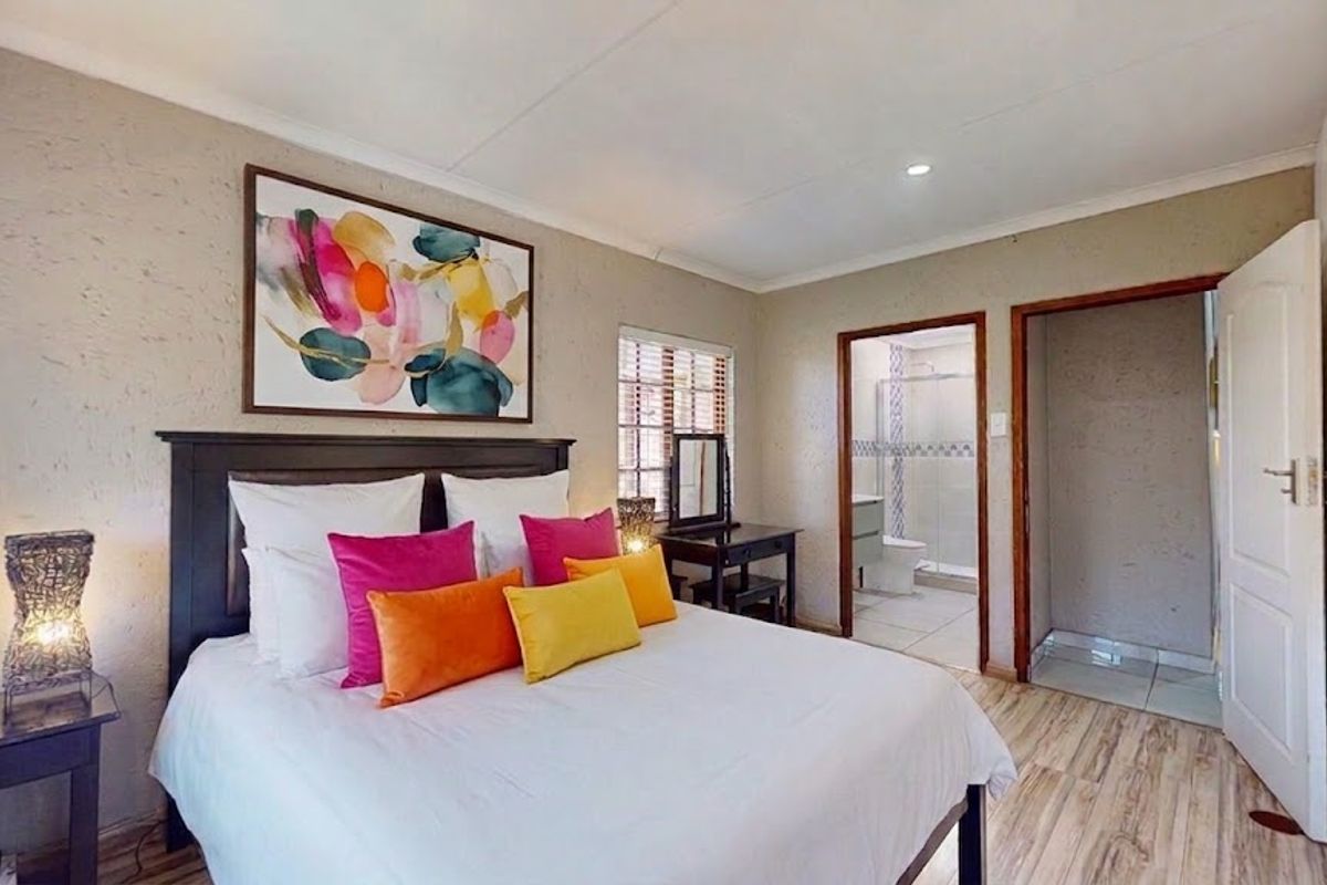 Beautiful family home in sought after Blue Gill Lifestyle Estate - Photo 4