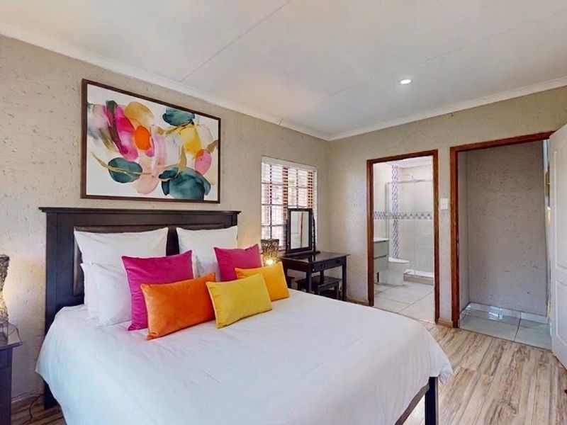 Beautiful family home in sought after Blue Gill Lifestyle Estate - Photo 4