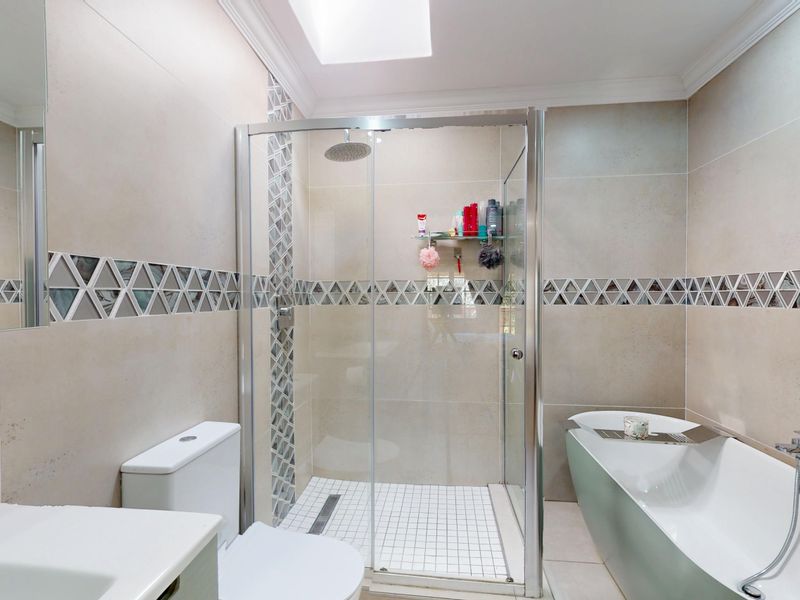 Beautiful family home in sought after Blue Gill Lifestyle Estate - Photo 8