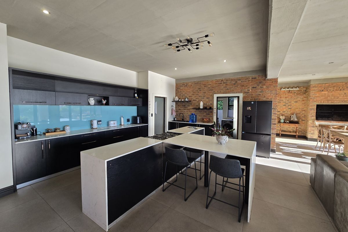 Luxury family home TO RENT - Photo 4