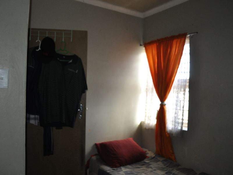 2 Bedroom house in Algoa Park! - Photo 9