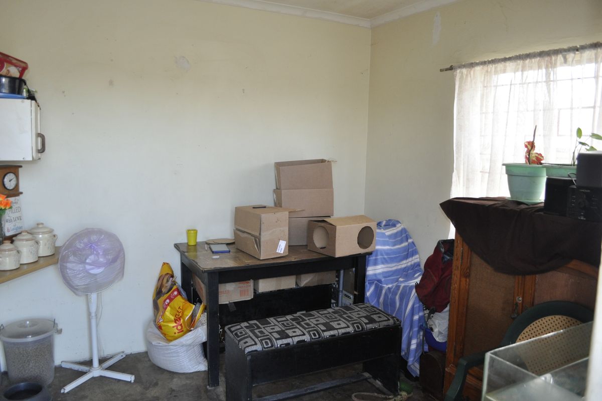 2 Bedroom house in Algoa Park! - Photo 5