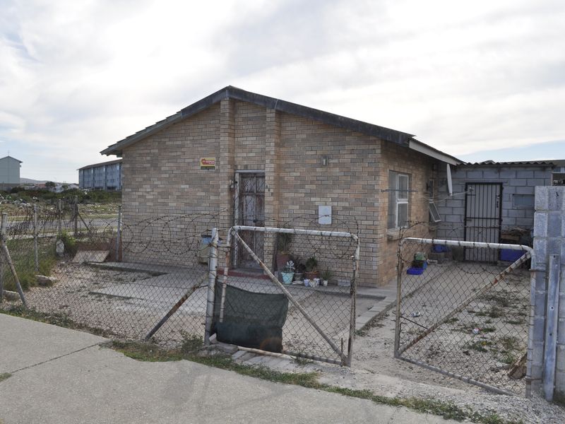 2 Bedroom house in Algoa Park! - Photo 2