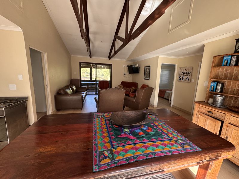 Hartenbos Central perfect location - Photo 3