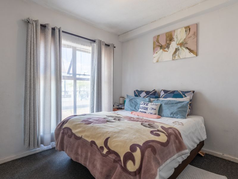 Spacious Home in the Heart of Parklands - Photo 10