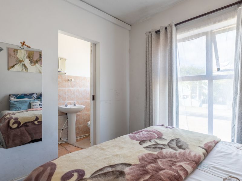 Spacious Home in the Heart of Parklands - Photo 7