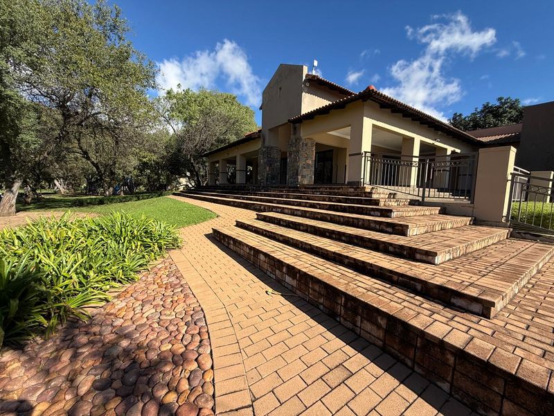 Build Your Dream Home in Prestigious Rockcliff Estate 🌿🏡 - Photo 1