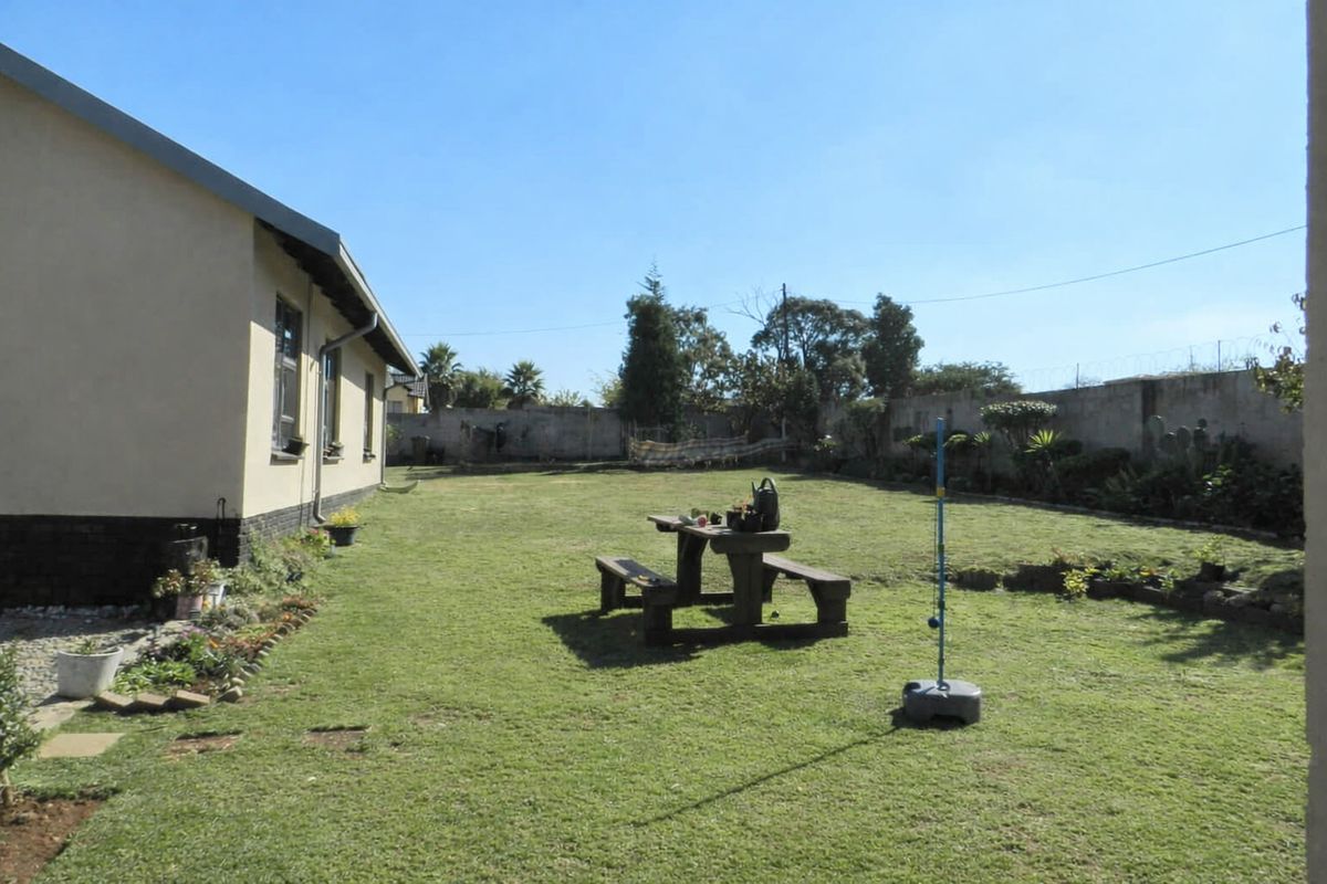 Family Home on Expansive Stand – Space, Comfort & Lifestyle - Photo 2