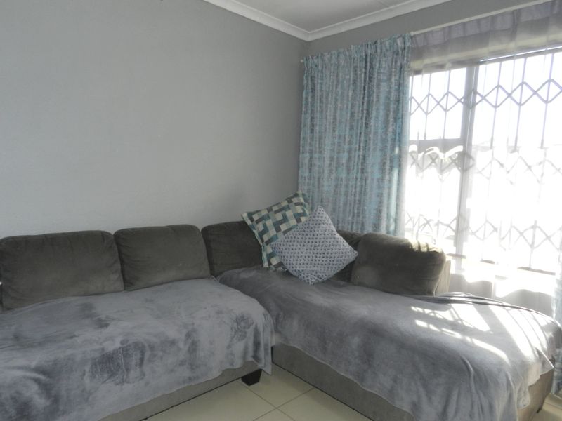 Family Home on Expansive Stand – Space, Comfort & Lifestyle - Photo 7