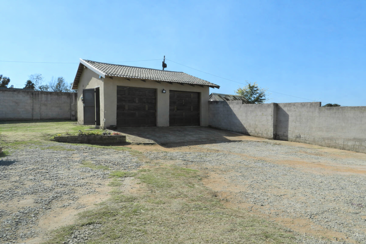 Family Home on Expansive Stand – Space, Comfort & Lifestyle - Photo 3