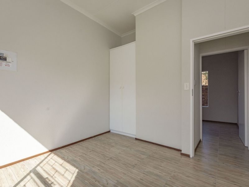 The Perfect Place To Call Home! - Photo 9
