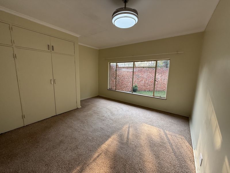 Modern 1-Bedroom Garden Flat to Rent in Roodeplaat - Photo 3