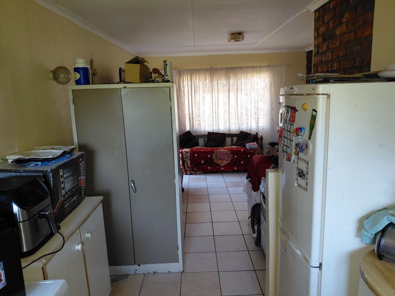 For Sale in Manor Heights, Despatch - Photo 9