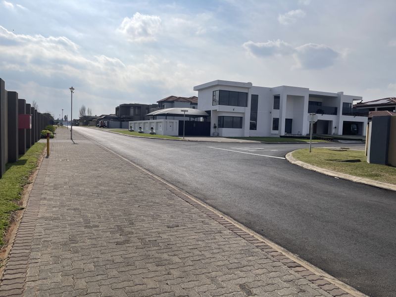 Prime Vacant Land in a Secure Estate . Build your dream home n Three Rivers. - Photo 6