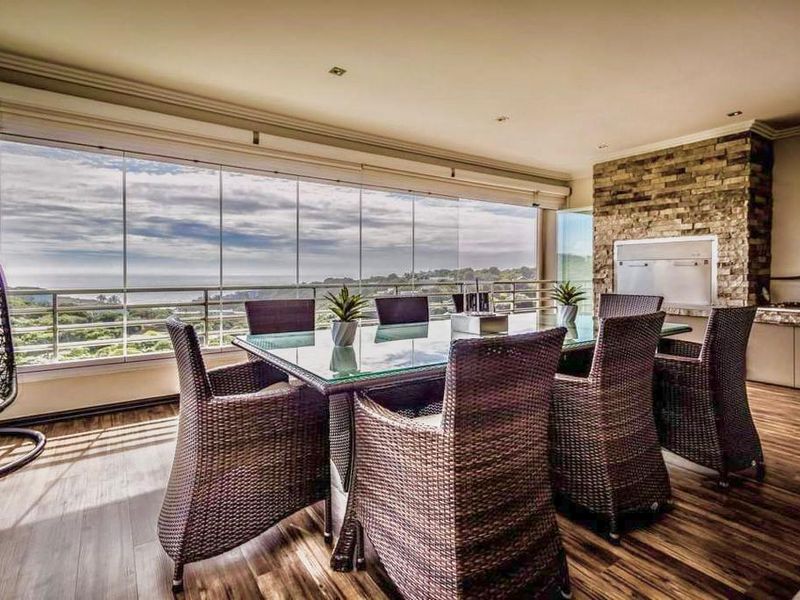 Sea Views and Sunrises Await! - Photo 3