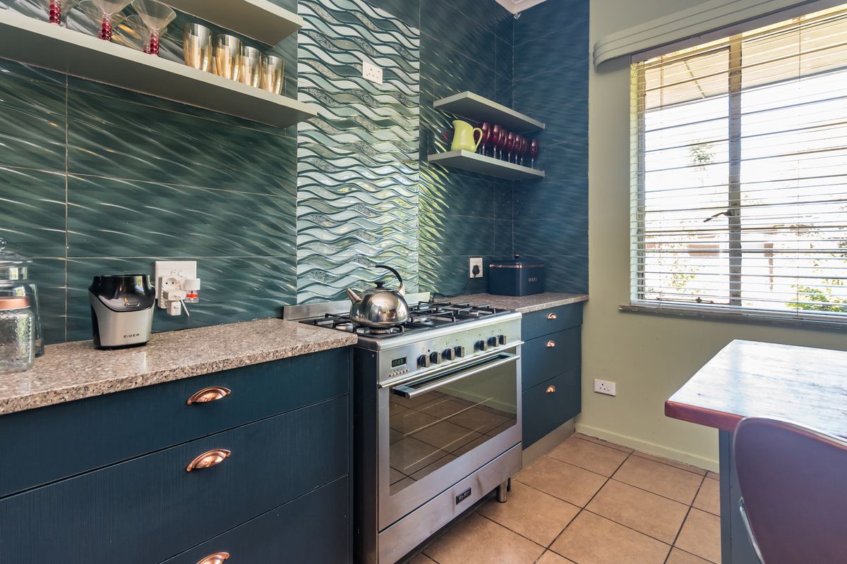 Bidding to start from R1 750,000 Live Non Distressed Auction First Open hour Wednesday 5pm to 6pm - Photo 3