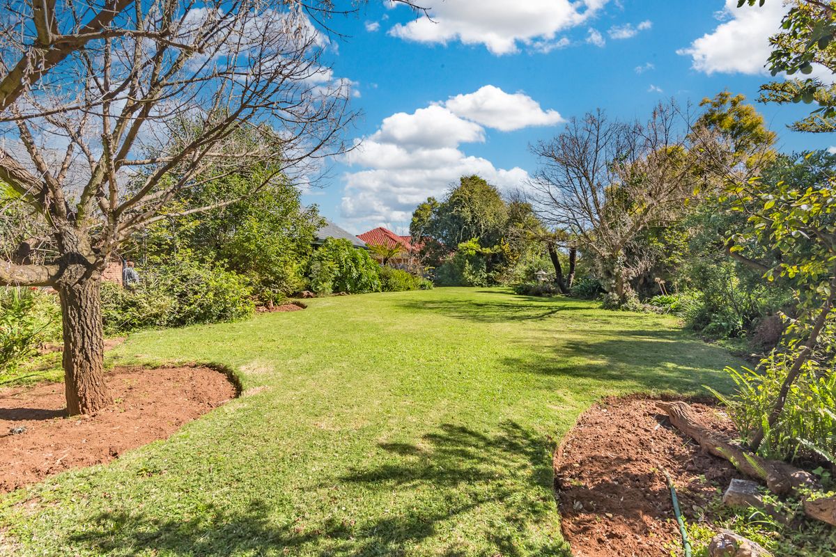 Bidding to start from R1 750,000 Live Non Distressed Auction First Open hour Wednesday 5pm to 6pm - Photo 2