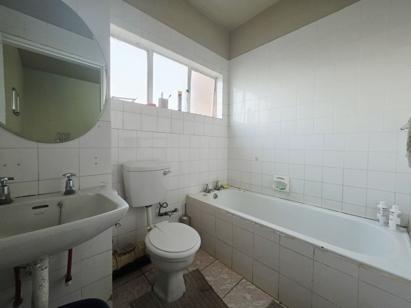 Neat 1 bedroom unit - Photo 8