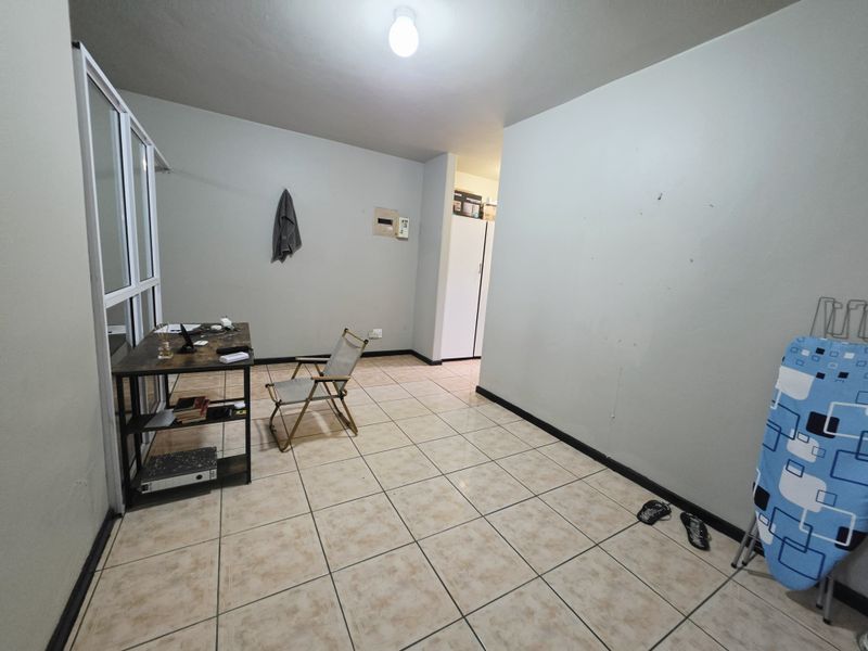 Neat 1 bedroom unit - Photo 6
