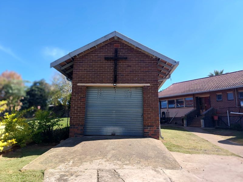 Quiet suburb- Close to CBD - Photo 3