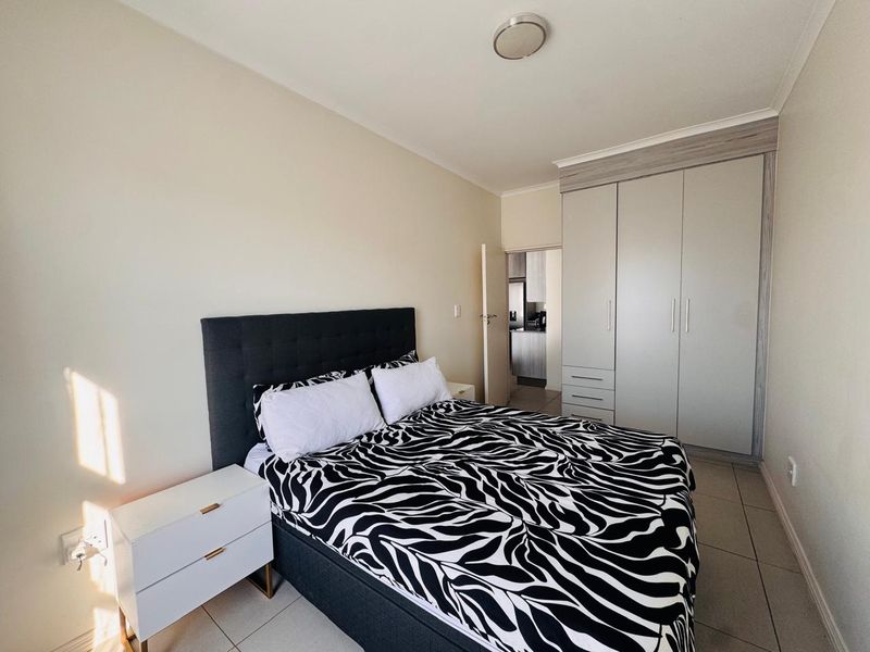 2 Bed 2 bath at 92 On New - Photo 7