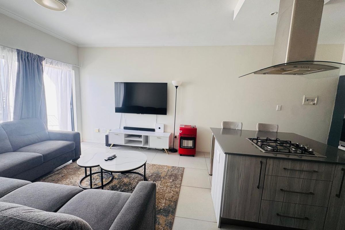 2 Bed 2 bath at 92 On New - Photo 5