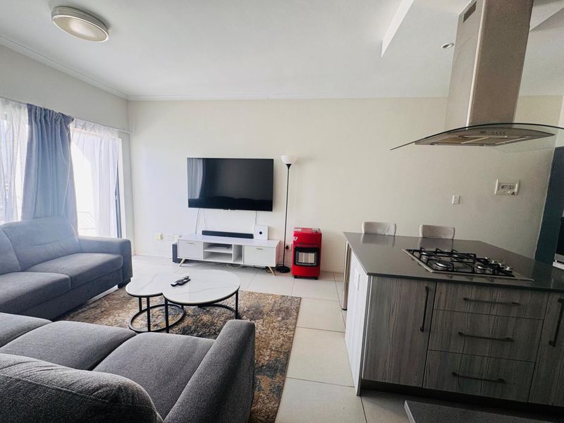 2 Bed 2 bath at 92 On New - Photo 5