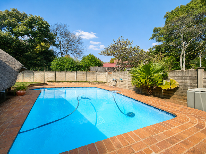 Endless Space for the Whole Family – Prime Safari Gardens Opportunity - Photo 10