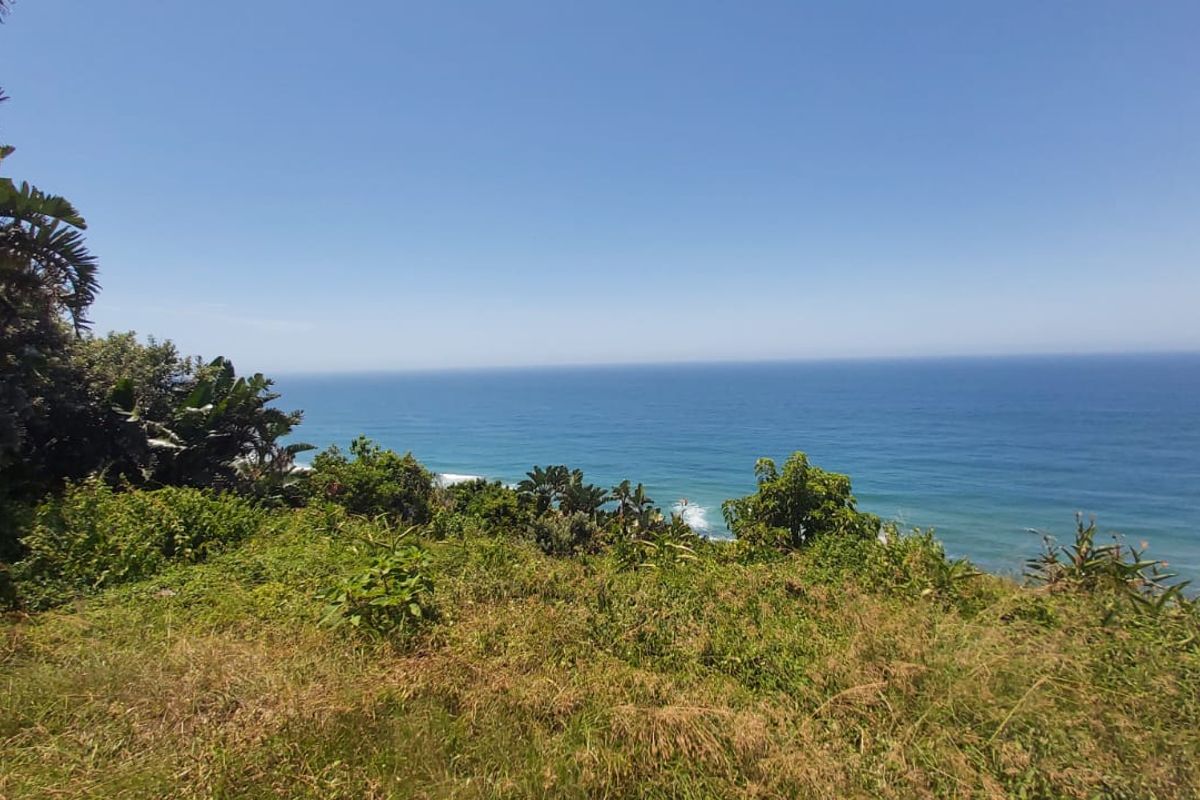 A Rare Coastal Canvas: Level Ground Meets The Ocean Horizon - Photo 3