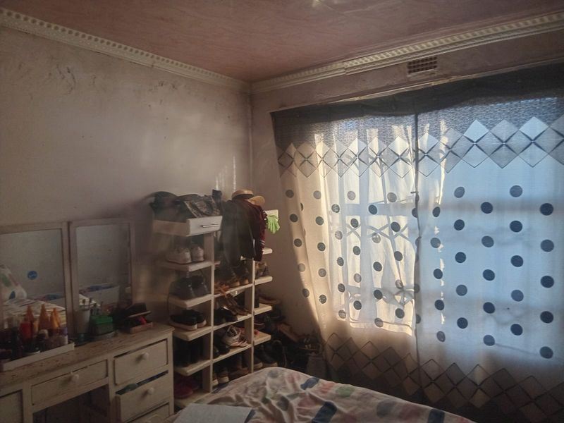 Charming 2-bedroom house for sale in Evaton West—perfect for first-time buyers or investors! - Photo 5