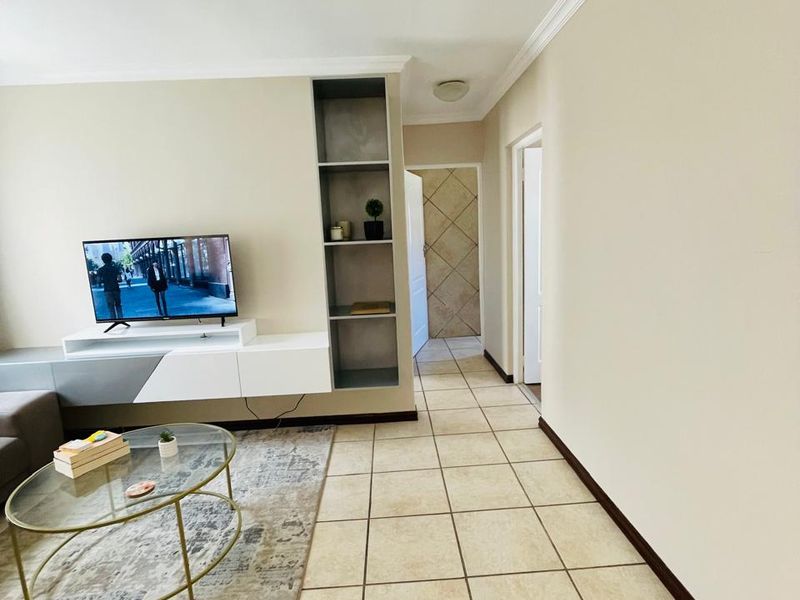 Modern Comfort in Prime Beacon Bay Location - Photo 6