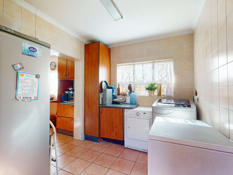 4 Dwellings on One Property in Wychwood Boom offerring Dual Living and Rental Income Opportunity - Photo 10