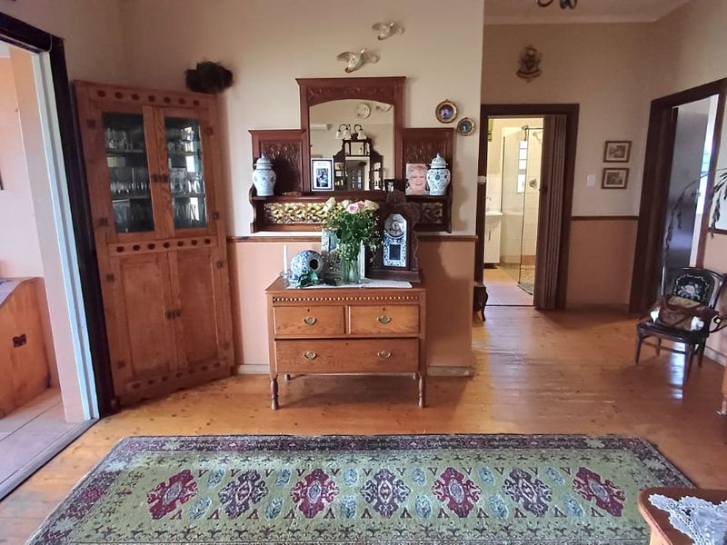 Penford family home for sale. - Photo 10