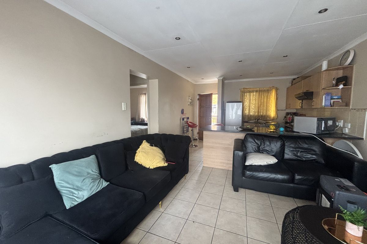 Ridgview  Flat for Sale - Photo 4