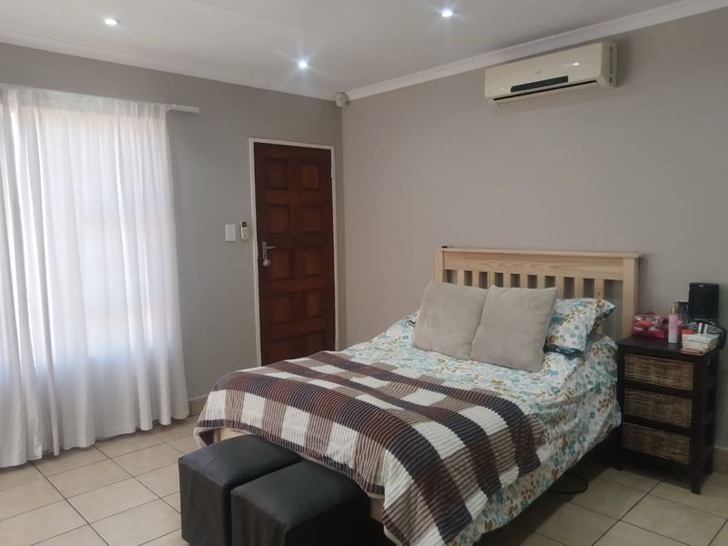 Townhouse For Sale In Potchefstroom - Photo 8
