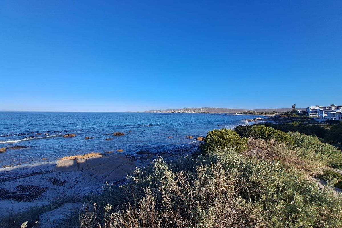 Luxury Coastal Stand | Direct Beach Access | Shelley Point, St Helena Bay - Photo 2