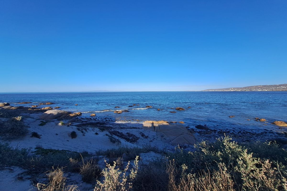 Luxury Coastal Stand | Direct Beach Access | Shelley Point, St Helena Bay - Photo 3