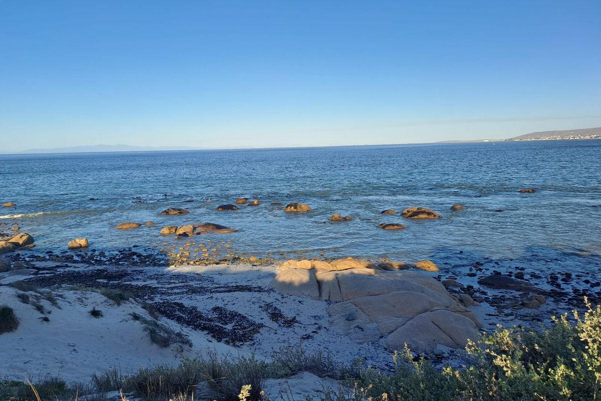 Luxury Coastal Stand | Direct Beach Access | Shelley Point, St Helena Bay - Photo 5