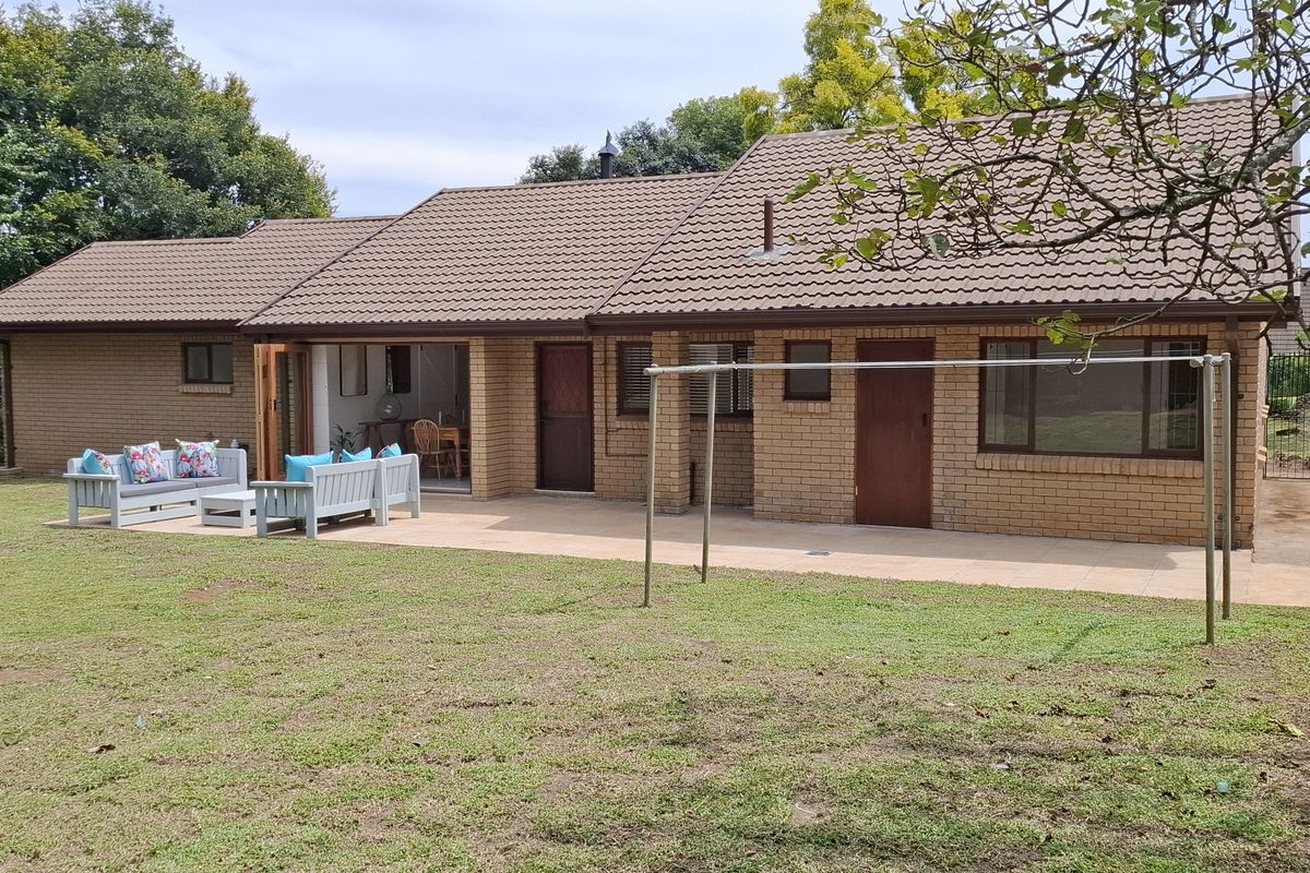 Newly Renovated 3 Bedroom home in Mountain homes Hilton - Photo 3