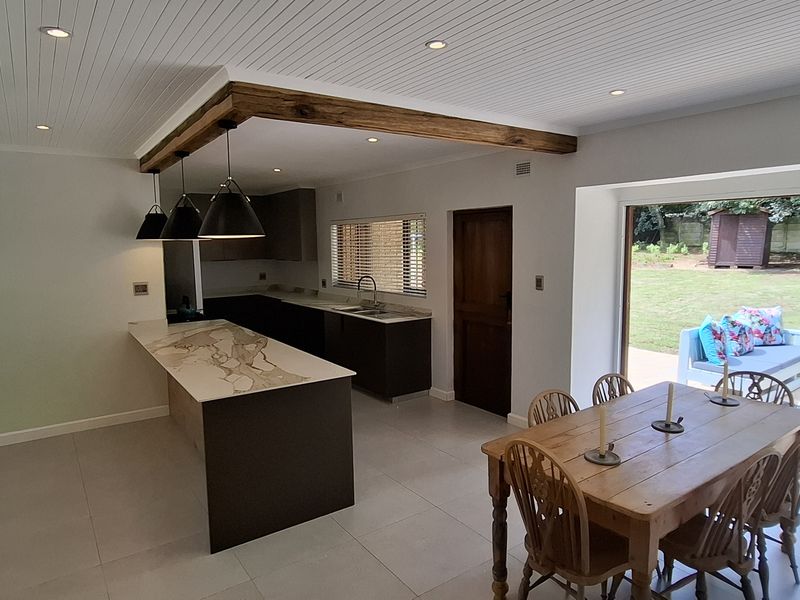 Newly Renovated 3 Bedroom home in Mountain homes Hilton - Photo 1