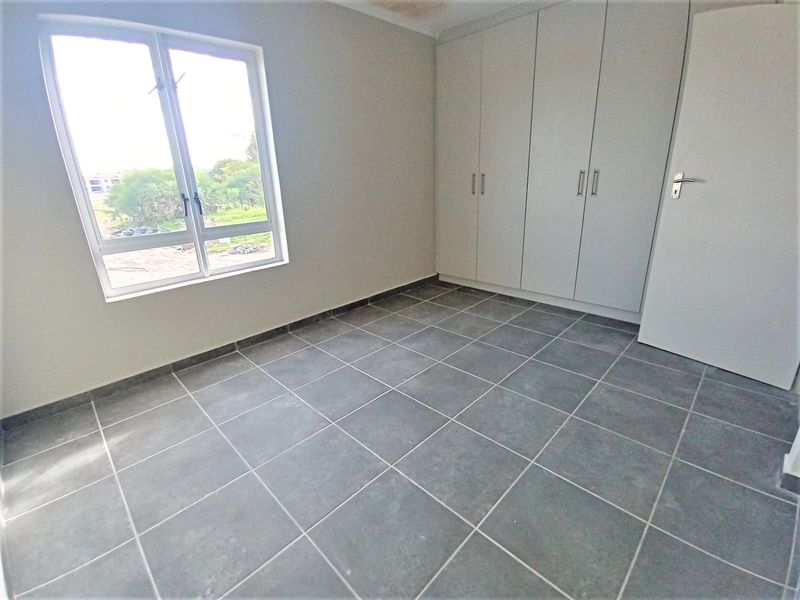 Townhouse available in Kogelberg Estate. - Photo 6