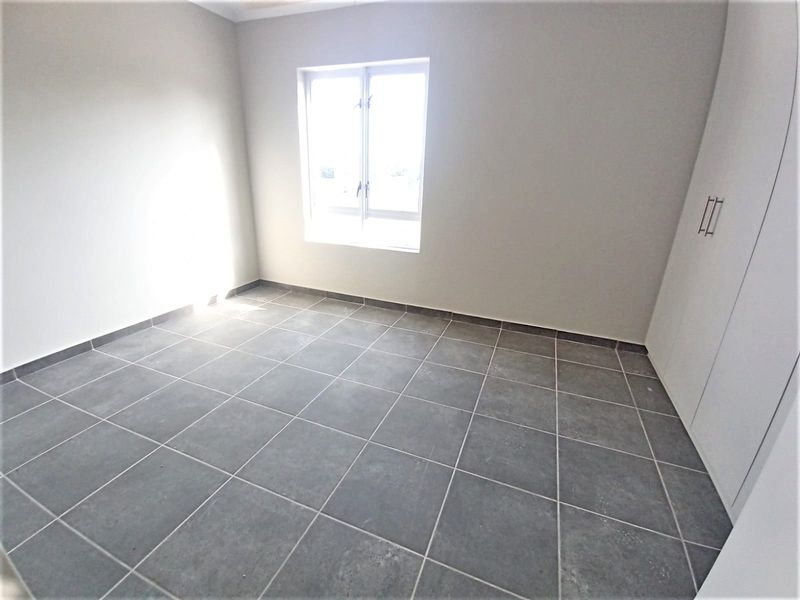 Townhouse available in Kogelberg Estate. - Photo 5