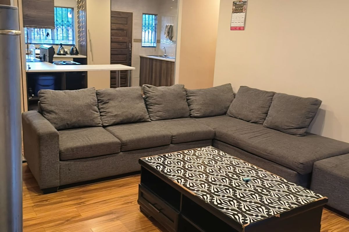 3 Bedroom Home For Sale In A Secure Estate Living Jo-De Park La-Hoff - Photo 3